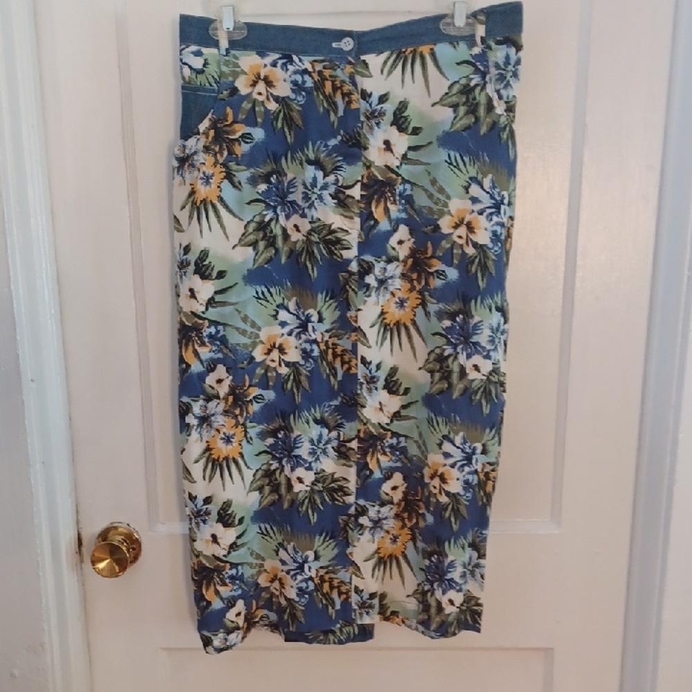 Floral Blue Midi Skirt Women's Size 1xlarge With Side Pockets